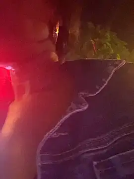 laflacaebony13 online show from October 2025 11:58:01 PM