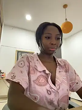 EmilyKisx online show from November 2025 01:11:02 PM