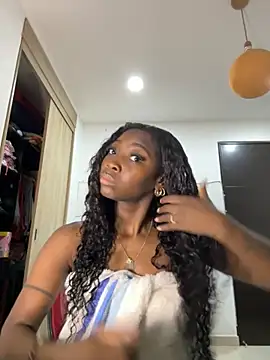 EmilyKisx online show from December 2025 10:24:02 AM