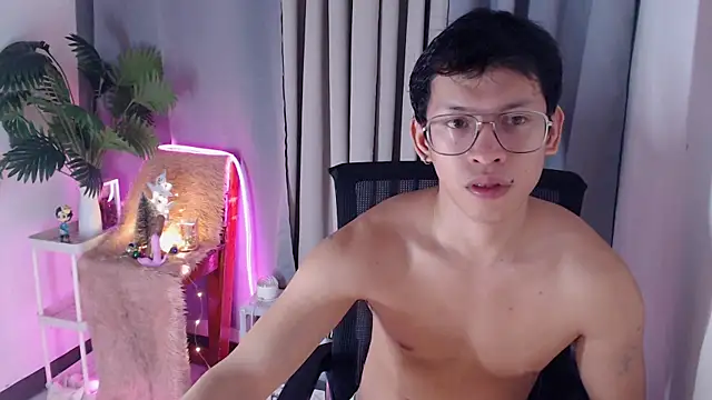 Snapshot of pinkcock_froi2305 chatting on November 2025 01:26:01 AM pinkcock froi2305 online show from November 2025 01:26:01 AM