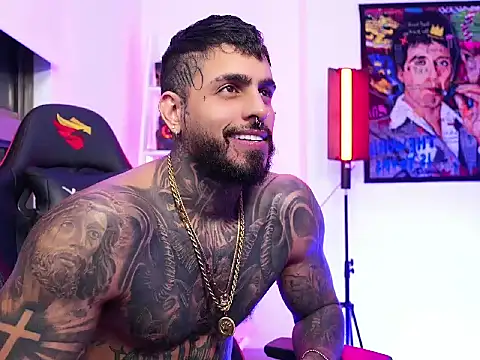 logan hugh8 online show from November 2025 05:28:02 AM