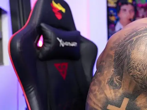 logan hugh8 online show from November 2025 03:37:02 AM