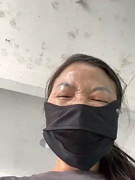 Snapshot of coco-o chatting on September 2025 01:18:01 AM coco-o online show from September 2025 01:18:01 AM