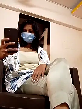 Love Foreverr12 online show from October 2025 10:23:02 AM