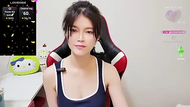 Snapshot of Alina10932 chatting on September 2025 07:10:01 AM Alina10932 online show from September 2025 07:10:01 AM