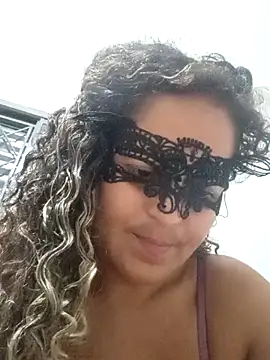 RaphinhaSanches online show from February 2026 05:22:02 PM