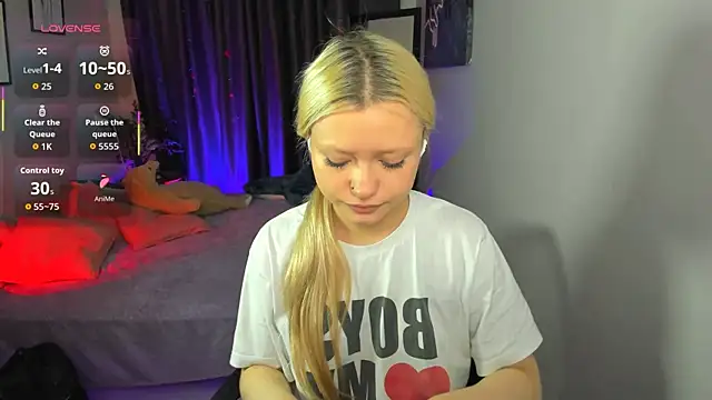 Millie Vanillies online show from December 2025 06:30:02 AM