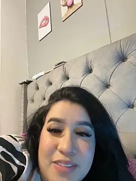 Aliciawhitee online show from November 2025 03:50:02 AM