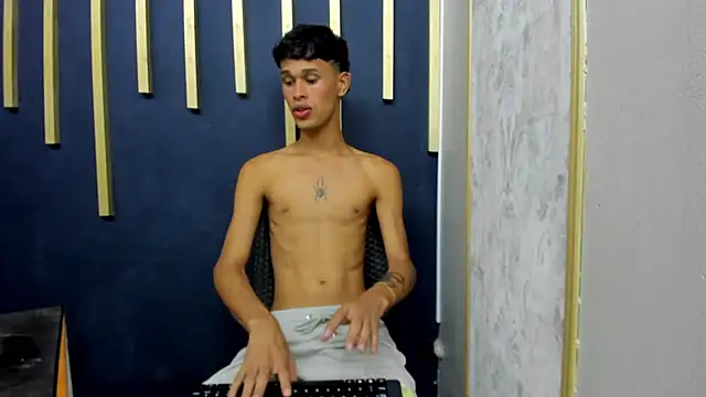 Snapshot of Just_D4v7 chatting on September 2025 07:05:01 PM Just D4v7 online show from September 2025 07:05:01 PM