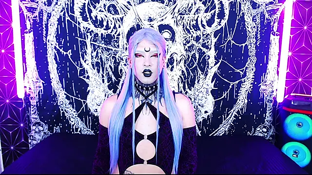 naomi satan online show from April 2026 11:07:01 PM