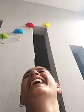 Titiss8921 online show from December 2025 05:32:01 PM