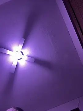 Dallasbest214 online show from April 2026 09:20:01 AM