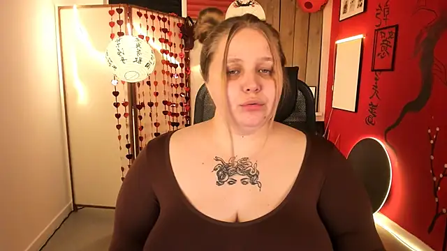 SladaDell online show from February 2026 04:03:02 PM