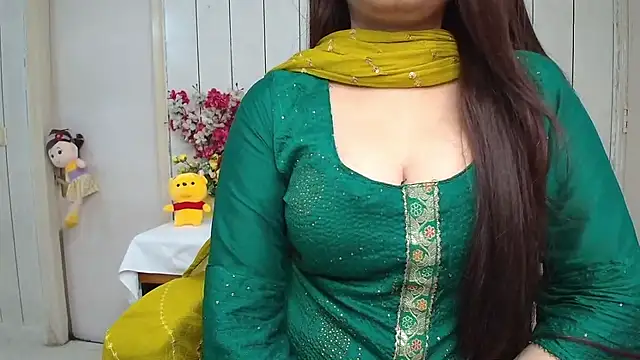 ruby100 online show from February 2026 11:41:02 PM