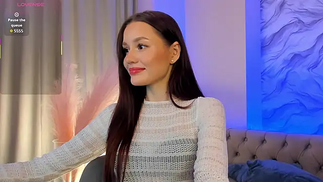 Snapshot of Aria_Mila chatting on November 2025 03:07:01 AM Aria Mila online show from November 2025 03:07:01 AM