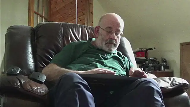 Snapshot of janzer13 chatting on March 2026 02:08:01 PM janzer13 online show from March 2026 02:08:01 PM