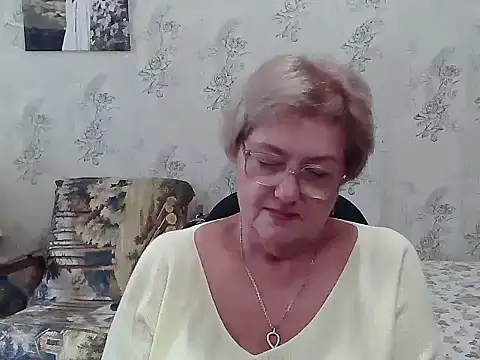 Renata62011 online show from September 2025 11:10:01 AM