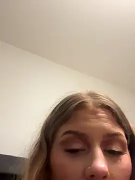 Snapshot of shokatt666 chatting on December 2025 09:19:02 PM shokatt666 online show from December 2025 09:19:02 PM