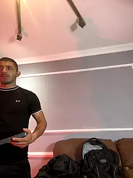 ArturoCardona  online show from October 2025 01:00:01 PM