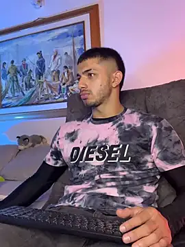 ArturoCardona  online show from November 2025 11:27:01 PM