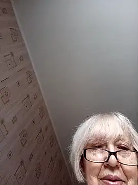 Anatolia5961 online show from March 2026 02:23:02 PM