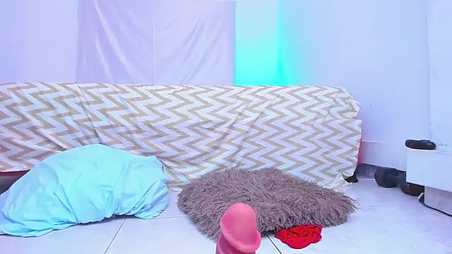 KingStark  online show from October 2025 03:09:01 PM