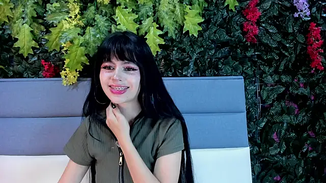 Dita von2 online show from October 2025 12:36:02 PM