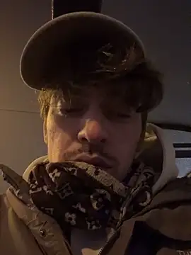 hottest23 online show from December 2025 10:48:02 PM