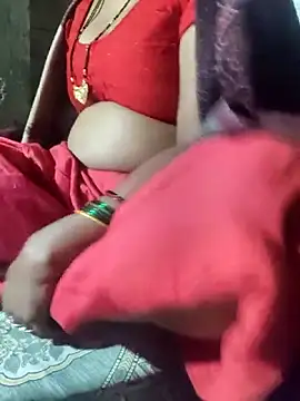 POOJACOUPLE online show from November 2025 07:03:01 PM