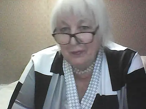 Alexia64231 online show from September 2025 03:48:01 PM