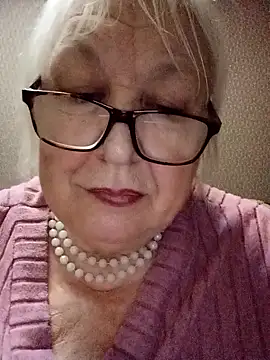 Alexia64231 online show from November 2025 01:25:02 AM