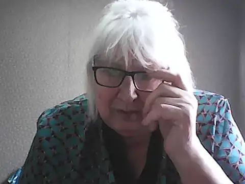 Alexia64231 online show from February 2026 12:46:01 PM