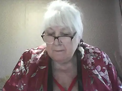 Alexia64231 online show from May 2026 02:24:02 PM