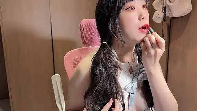 Lilium-520 online show from November 2025 11:54:01 AM