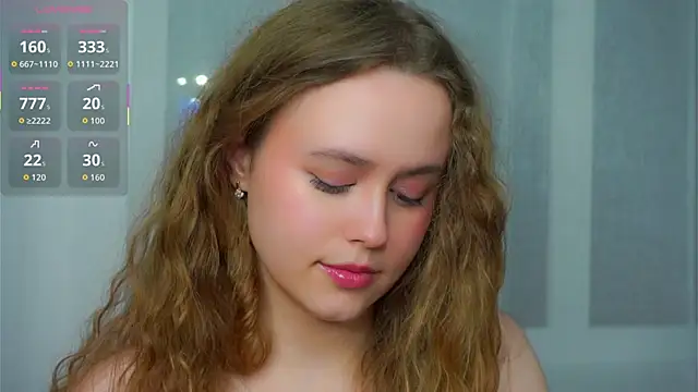 Snapshot of SusannaScholler chatting on December 2025 09:53:02 PM SusannaScholler online show from December 2025 09:53:02 PM