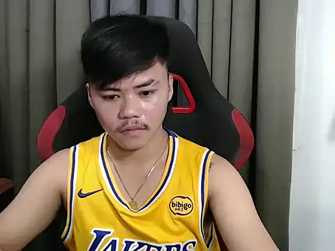 hot emman online show from October 2025 04:40:02 AM