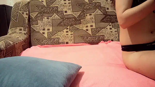 Snapshot of kiss_lovely_ chatting on February 2026 06:48:01 PM kiss lovely online show from February 2026 06:48:01 PM