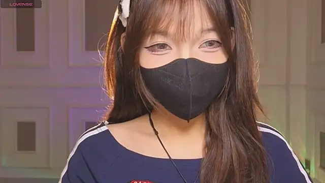      Panda      online show from February 2026 07:48:01 PM