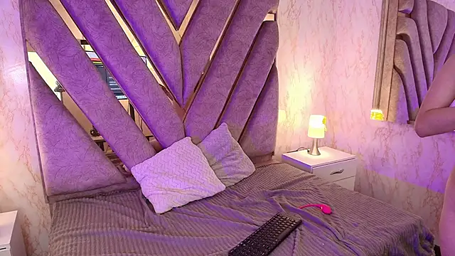 redd pandaa online show from March 2026 04:17:02 PM