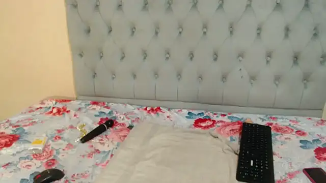 Snapshot of Babysex32 chatting on February 2026 11:33:01 PM Babysex32 online show from February 2026 11:33:01 PM