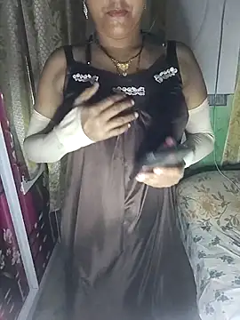 Hotty-Monaa online show from September 2025 05:05:02 PM