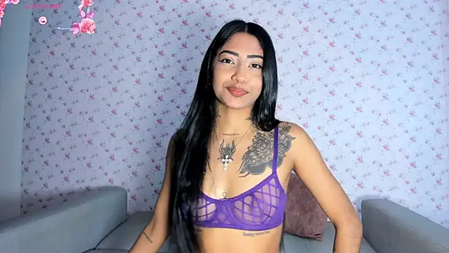 Alykass online show from April 2026 10:43:01 PM