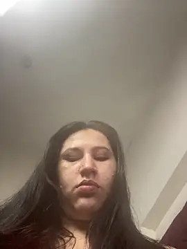 victoriadaniela online show from November 2025 05:16:02 AM