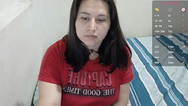 Snapshot of victoriadaniela chatting on February 2026 10:19:01 PM victoriadaniela online show from February 2026 10:19:01 PM