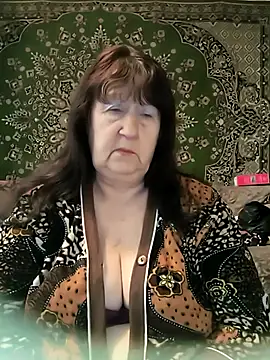 CrystalLime6411 online show from April 2026 01:30:01 PM