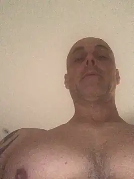 Snapshot of Andremann69 chatting on February 2026 11:06:02 AM Andremann69 online show from February 2026 11:06:02 AM