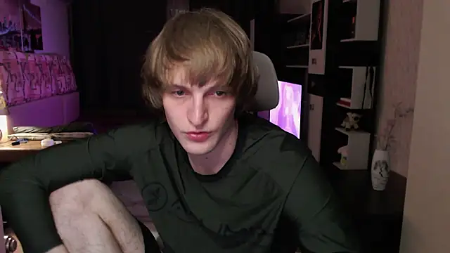 Playersuperstar online show from April 2026 08:25:02 PM