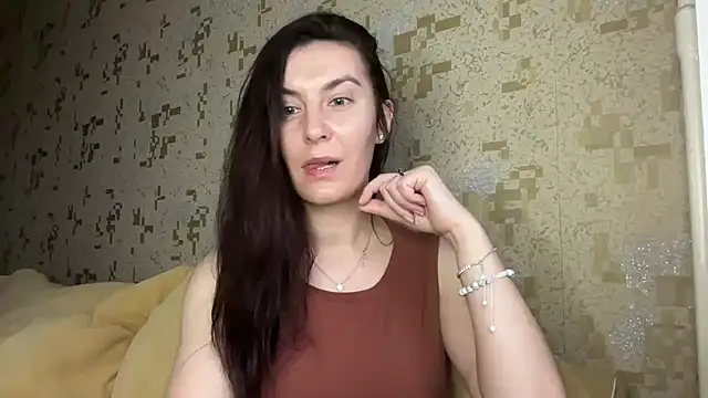 KatalinaQE online show from February 2026 05:25:02 AM