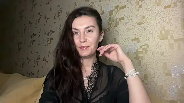 KatalinaQE online show from February 2026 05:24:01 PM