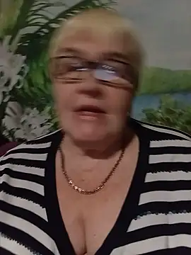 VioletSweet5566 online show from November 2025 03:36:01 PM